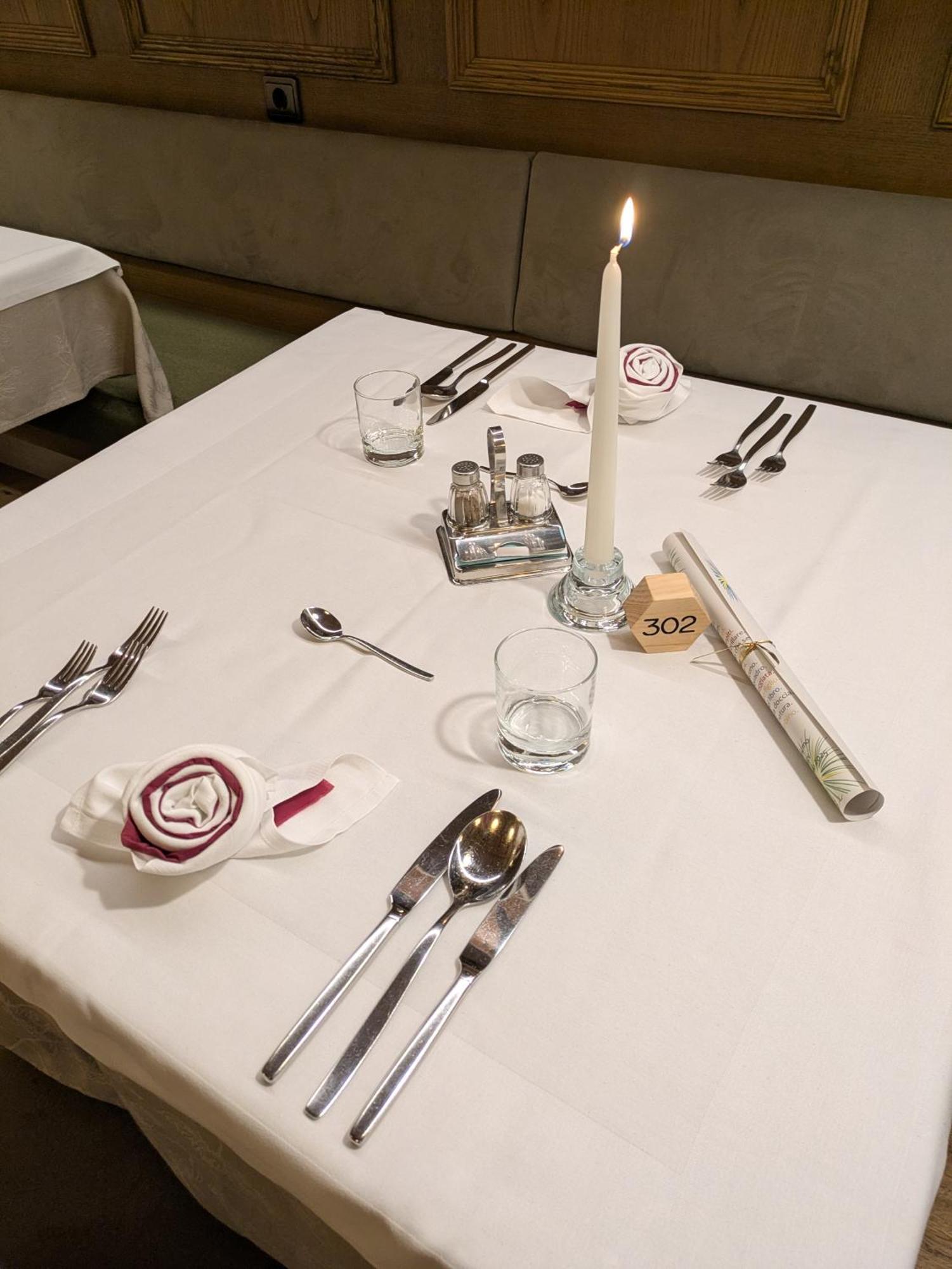 Hotel Alpenblick Sarentino Bagian luar foto