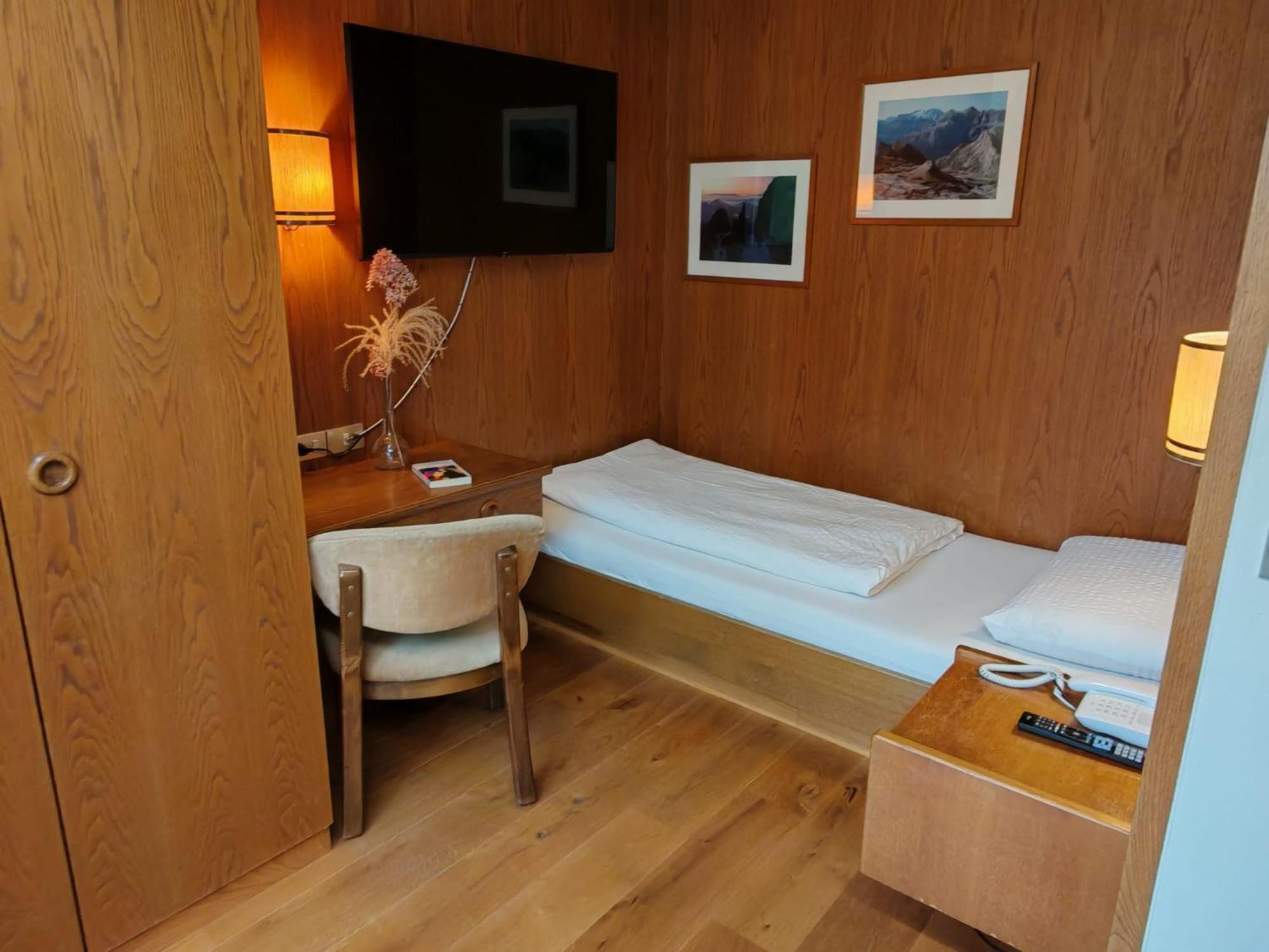 Hotel Alpenblick Sarentino Bagian luar foto